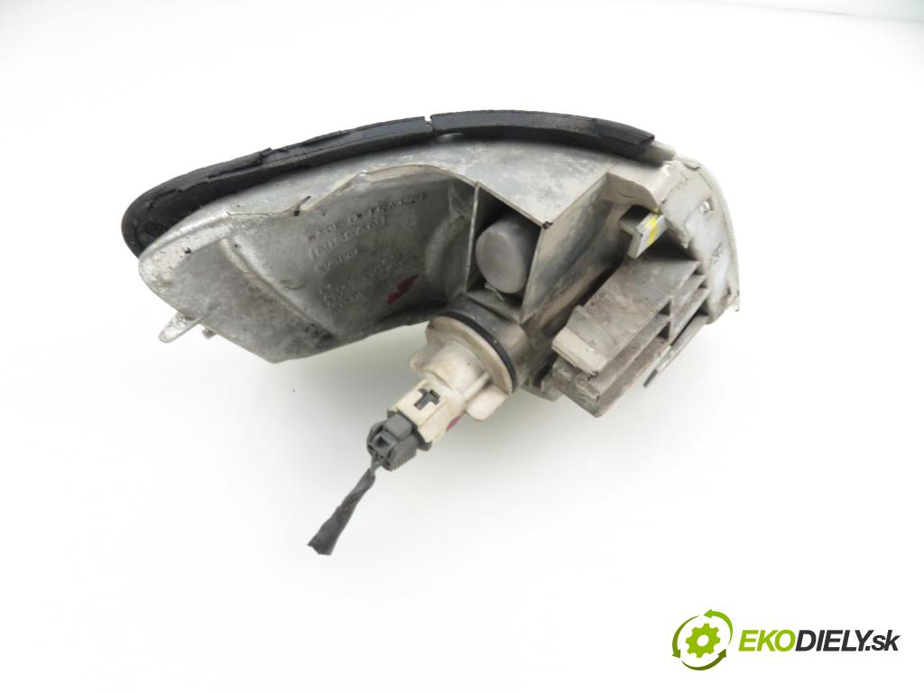 NISSAN PRIMERA Traveller (WP11) KOMBI 1999 1974,00 Kierunkowskazy 1974,00 Smerovka LP