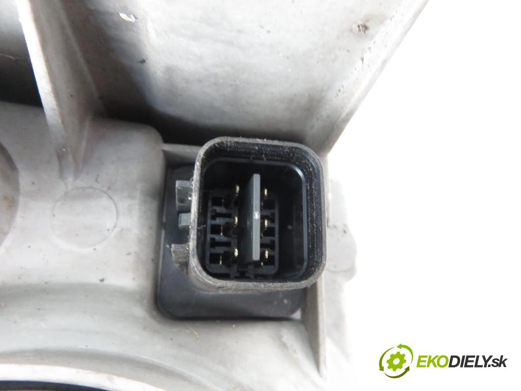 HYUNDAI H100 Skrzynia FURGON 2001 2476,00 Lampy przednie 2476,00 Svetlo PP