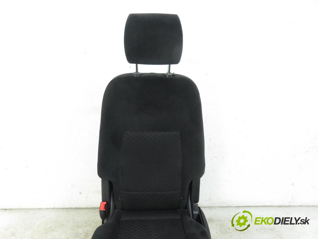 FORD GALAXY (WA6) MINIVAN 2007 1753,00 Fotele, kanapy 1753,00 Sedadlo 2 RIADOK: ľavy