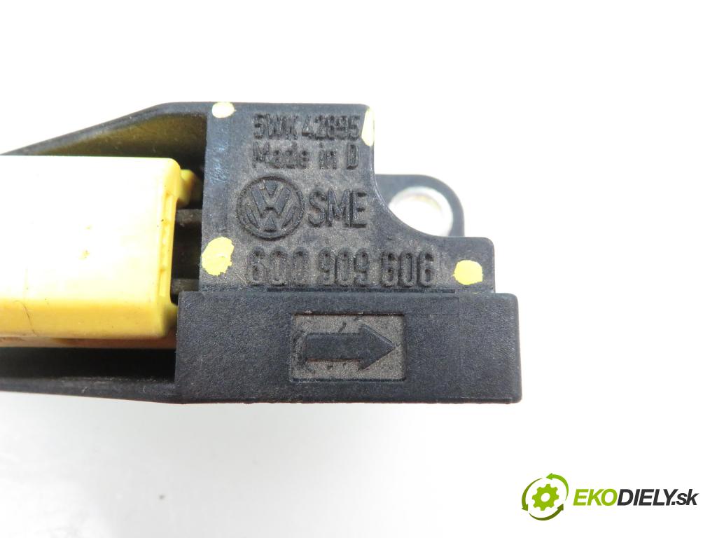 SEAT ALHAMBRA (7V8, 7V9) MINIVAN 2002 1896,00 Czujniki uderzenia 1896,00 Snímač nárazu 6Q0909606 (Snímače nárazu)