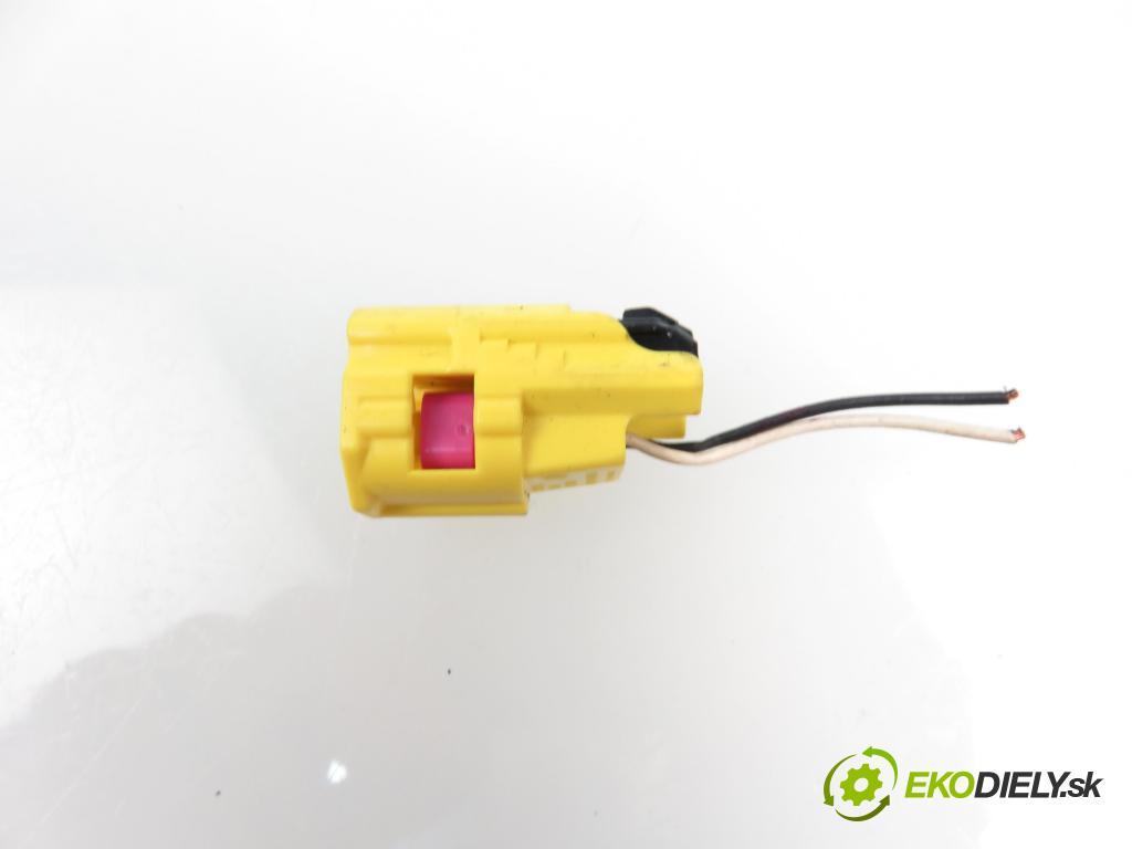 SEAT ALHAMBRA (7V8, 7V9) MINIVAN 2002 1896,00 Czujniki uderzenia 1896,00 Snímač nárazu 6Q0909606 (Snímače nárazu)