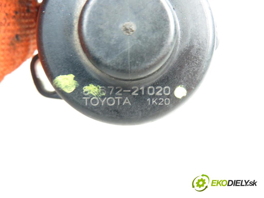 TOYOTA COROLLA Verso (_E12_) MINIVAN 2002 1995,00 Pozostałe 1995,00 Snímač váhy vzduchu 8967221020 (Snímače)