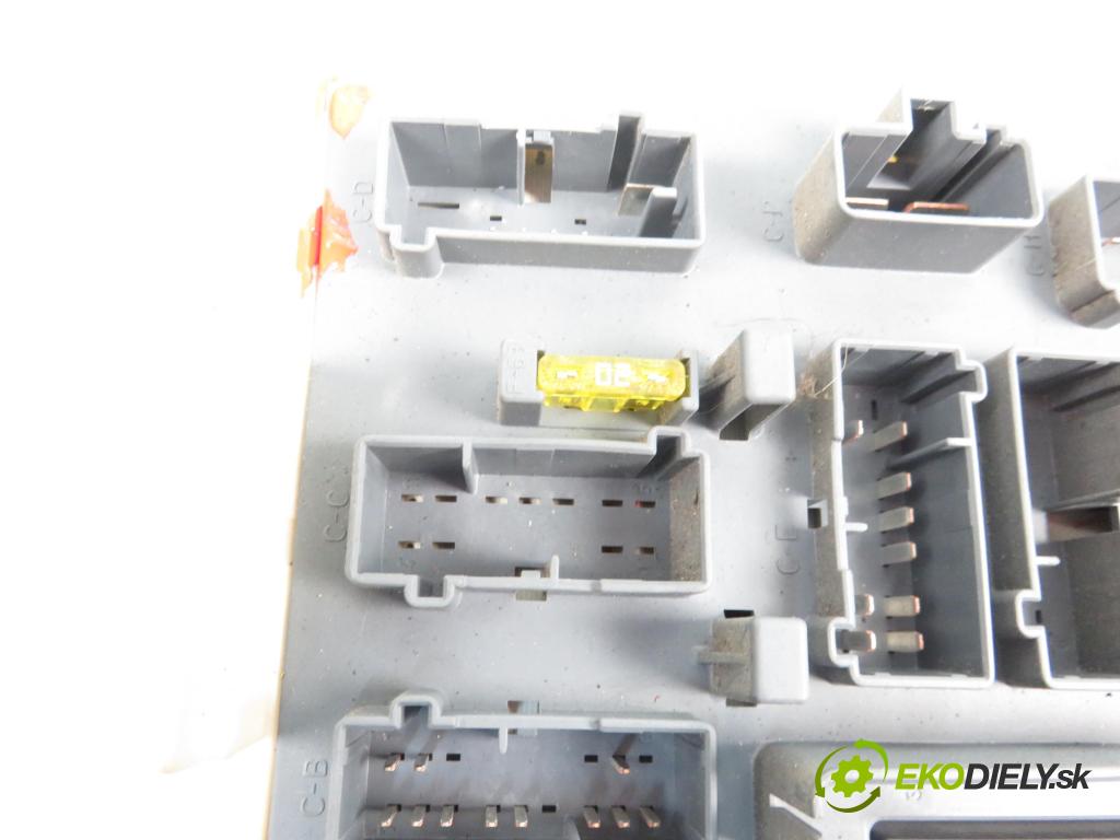 FORD TRANSIT CONNECT (P65_, P70_, P80_) FURGON 2009 1753,00 Skrzynki bezpieczników 1753,00 MODUL BSI 7T1T14A073BB