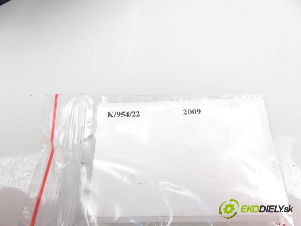 FORD MONDEO IV Turnier (BA7) KOMBI 2009 103,00 2.0 TDCi - QXBA 1997,00 potenciometr plynového pedálu 6G929F836RC (Potenciometr plynového pedálu)