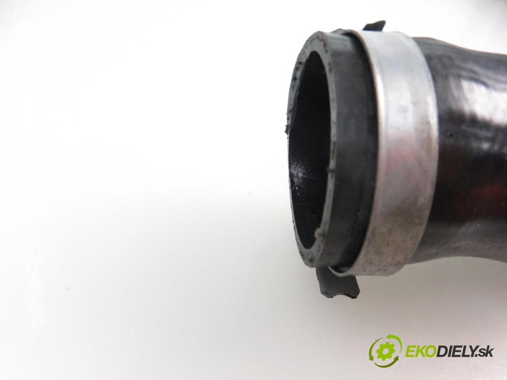 OPEL SIGNUM HB 2003 2172,00 Przewody chłodnic powietrza 2172,00 Rúra intercoolera turba 24415009