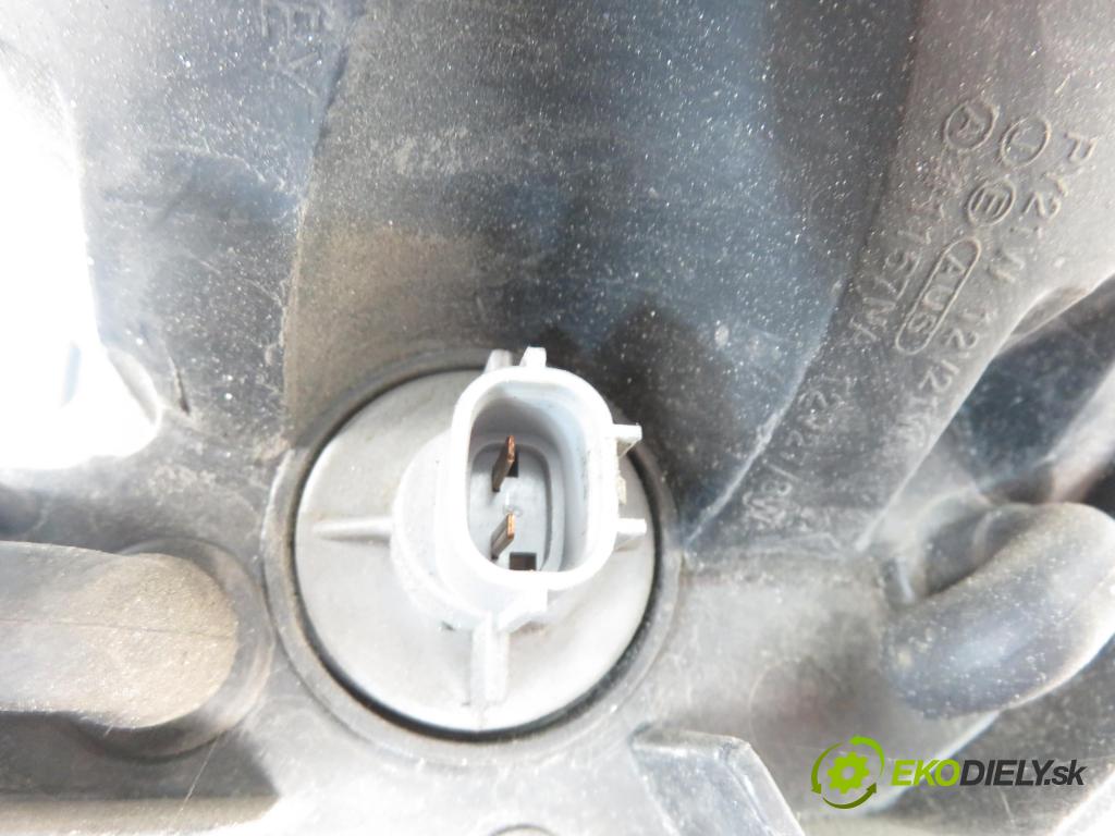 MAZDA 323 F VI (BJ) HB 2001 1998,00 Lampy przednie 1998,00 Svetlo LP