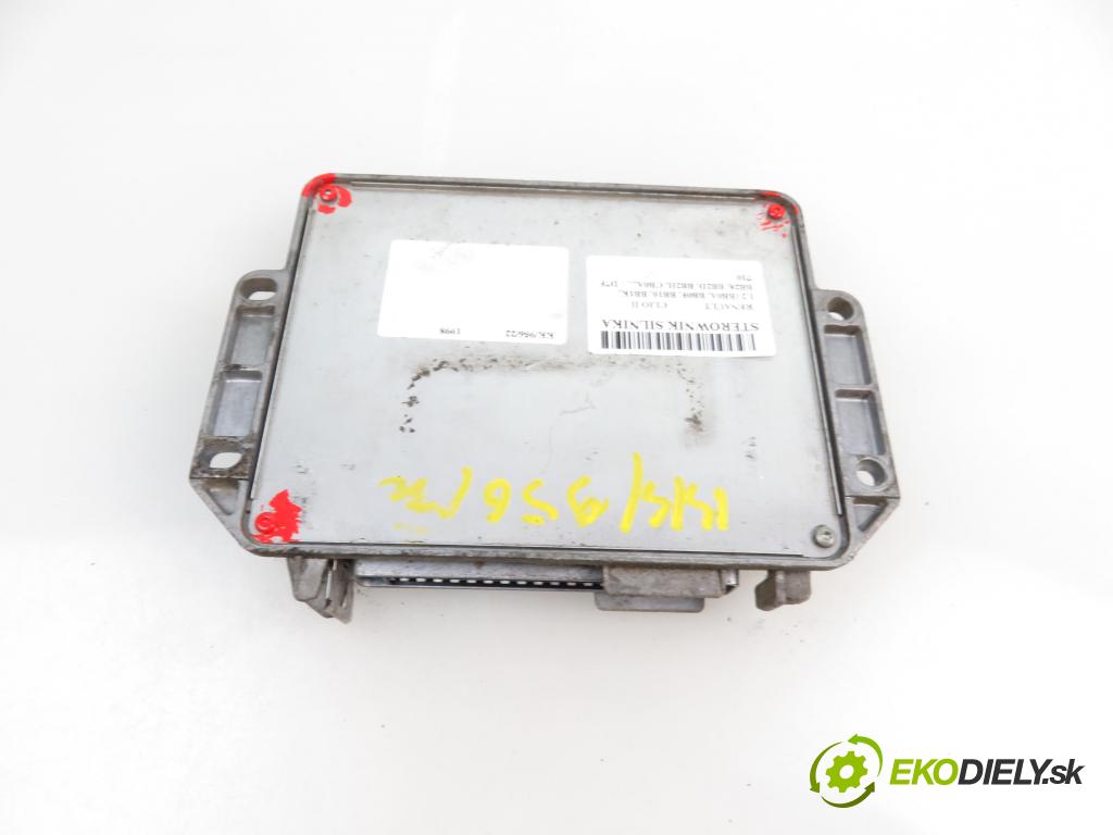 RENAULT CLIO II (BB_, CB_) HB 1998 1149,00 Sterowniki silnika 1149,00 Riadiaca jednotka Motor 7700868294;8200031656;8200033337