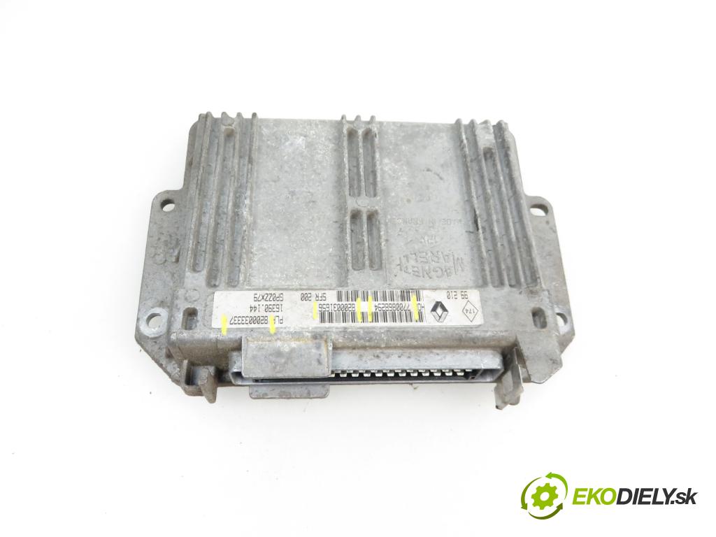RENAULT CLIO II (BB_, CB_) HB 1998 1149,00 Sterowniki silnika 1149,00 Riadiaca jednotka Motor 7700868294;8200031656;8200033337