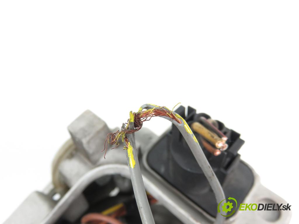 VW PASSAT B3/B4 Variant (3A5, 35I) KOMBI 1994 1896,00 Lampy przednie 1896,00 Svetlo PP 14197000R01