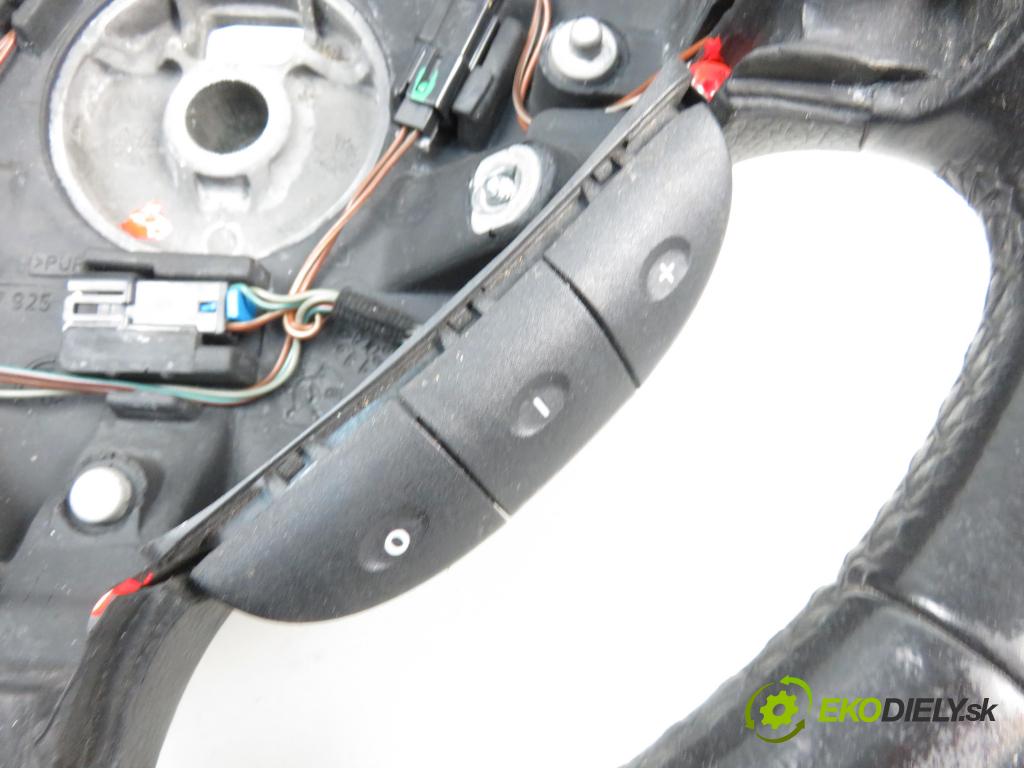 OPEL ZAFIRA A Nadwozie Wielkopojemne (MPV) (T98) MINIVAN 2004 1995,00 Kierownice 1995,00 Volant 13127925 (Volanty)