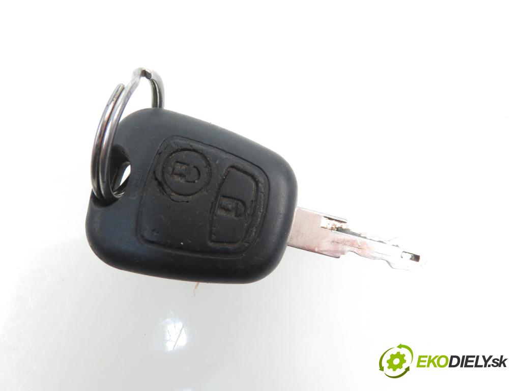 PEUGEOT 206 liftback (2A/C) HB 2002 1398,00 Stacyjki 1398,00 spinačka  (Spínacie skrinky a kľúče)