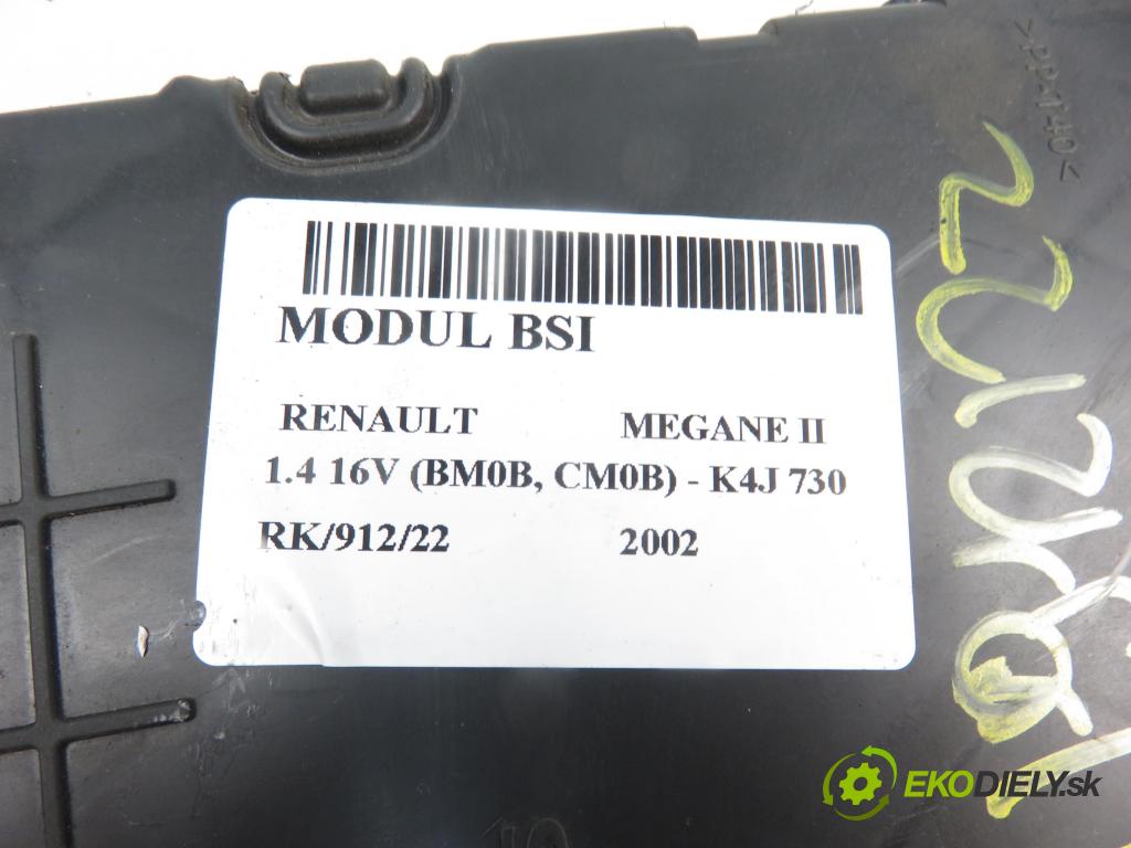 RENAULT MEGANE II (BM0/1_, CM0/1_) HB 2002 1390,00 Skrzynki bezpieczników 1390,00 MODUL BSI 8200292066