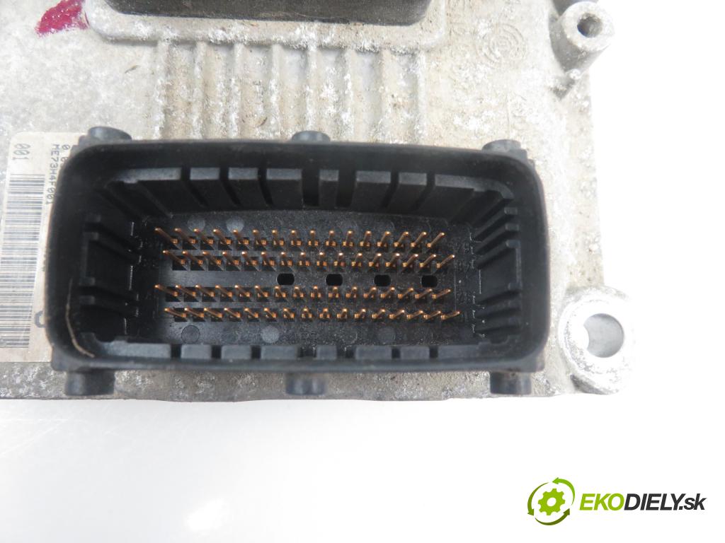 FIAT PUNTO (188_) HB 2002 1242,00 Sterowniki silnika 1242,00 Riadiaca jednotka Motor 1039S00103