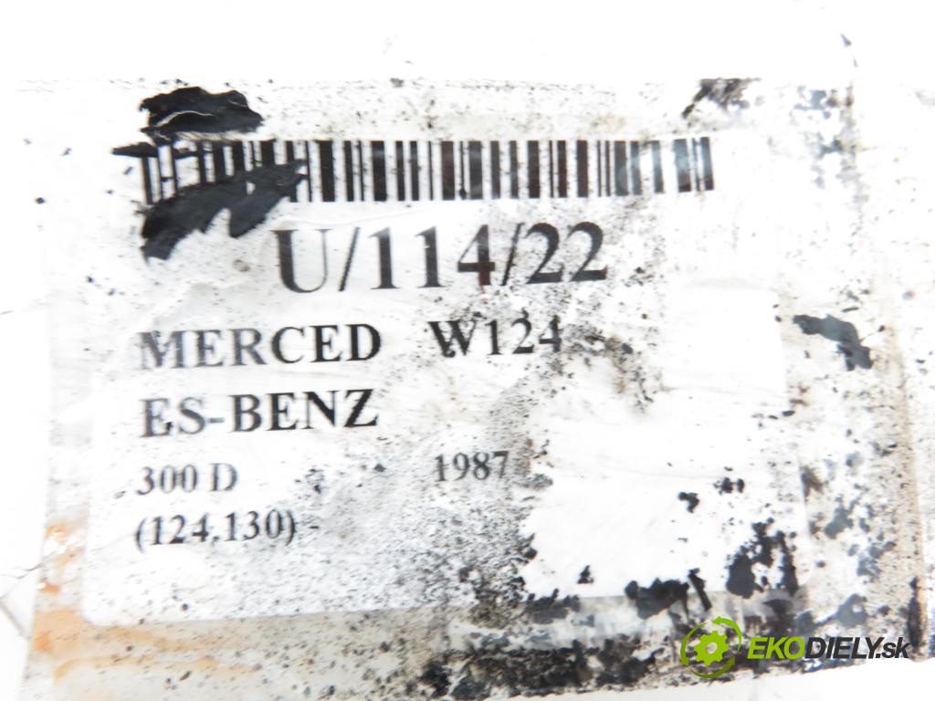 MERCEDES-BENZ Sedan (W124) SEDAN 1987 2996,00 Amortyzatory 2996,00 Tlmič LT 