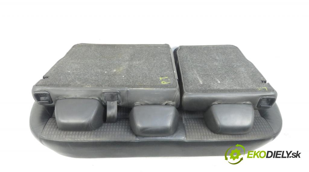 VW PASSAT B5.5 (3B3) SEDAN 2001 1896,00 Fotele, kanapy 1896,00 Sedadlá, sedačky