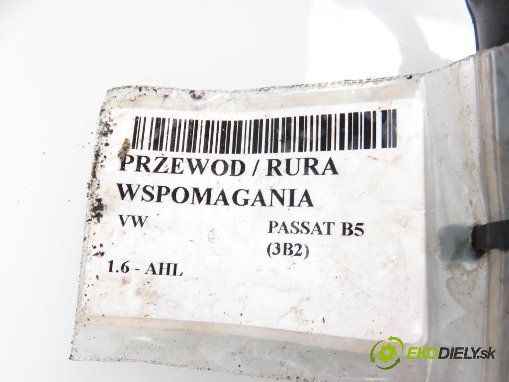 VW PASSAT B5 (3B2) SEDAN 1999 1595,00 Przewody układu wspomagania 1595,00 RIADOK: / Rúra servočerpadlo 8E1422893CL