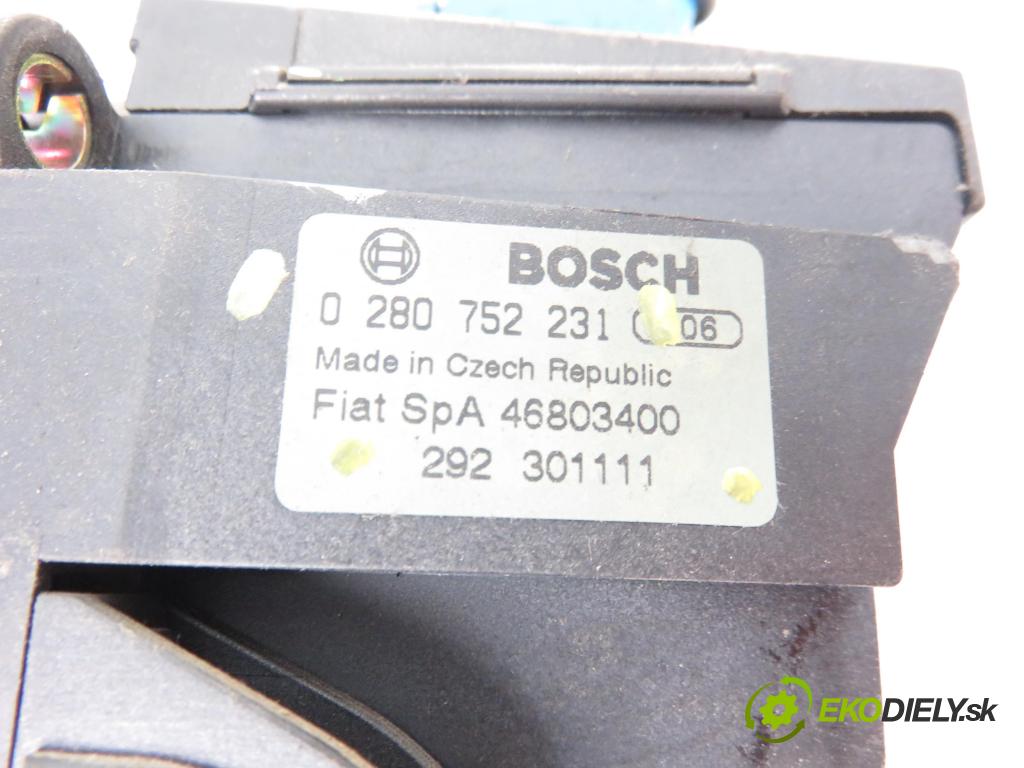 LANCIA LYBRA SW (839_) KOMBI 2002 1910,00 Pozostałe 1910,00 Potenciometer plynového pedálu 0280752231;292301111 (Pedále)