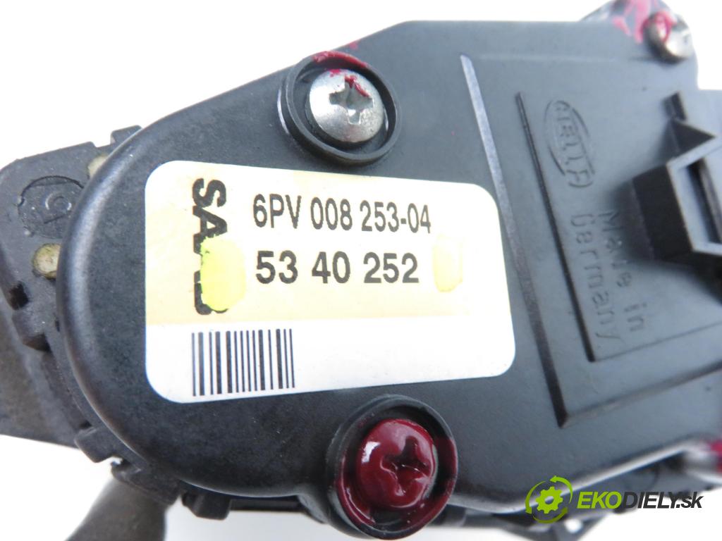 SAAB 9-5 Kombi (YS3E) KOMBI 2003 2171,00 Pozostałe 2171,00 Potenciometer plynového pedálu 5340252;6PV00825304 (Pedále)
