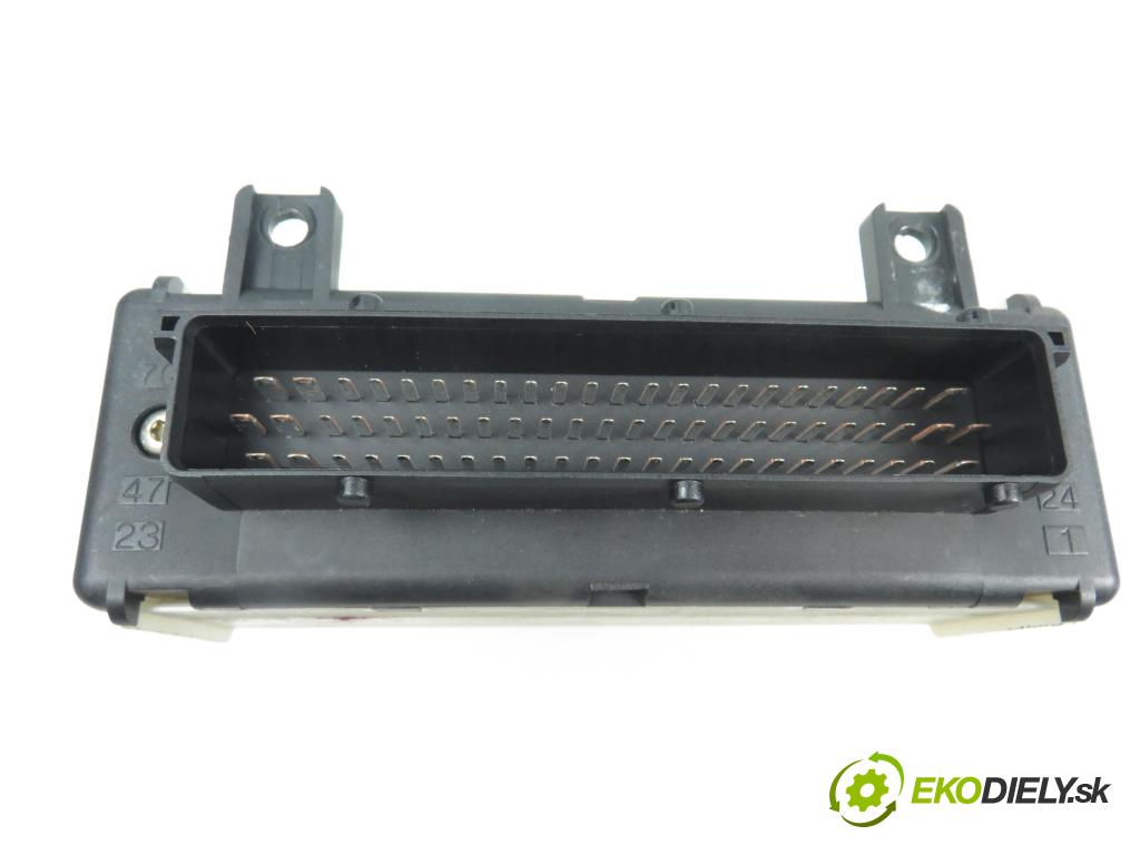 SAAB 9-5 Kombi (YS3E) KOMBI 2003 2171,00 Moduły komfortu 2171,00 MODUL komfortu 5266267