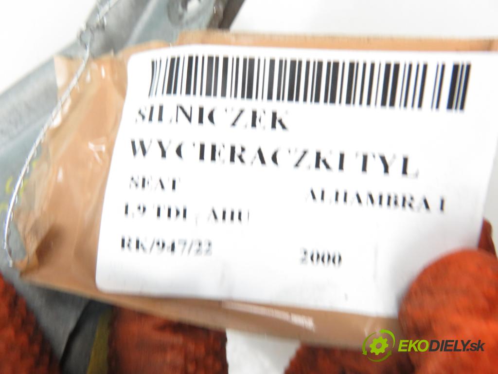 SEAT ALHAMBRA (7V8, 7V9) VAN 2000 1896,00 Silniki wycieraczek 1896,00 Motorček stierače ZADNÉ: 7M0955713B;7M0955711A