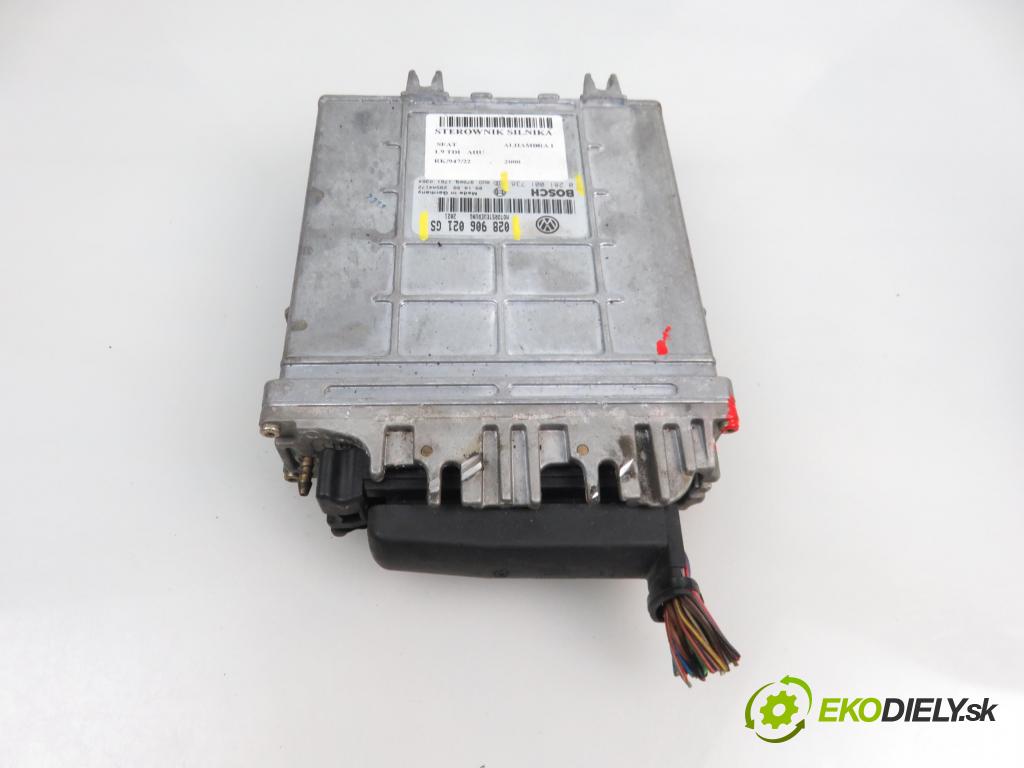 SEAT ALHAMBRA (7V8, 7V9) VAN 2000 1896,00 Sterowniki silnika 1896,00 Riadiaca jednotka Motor 028906021GS;0281001738