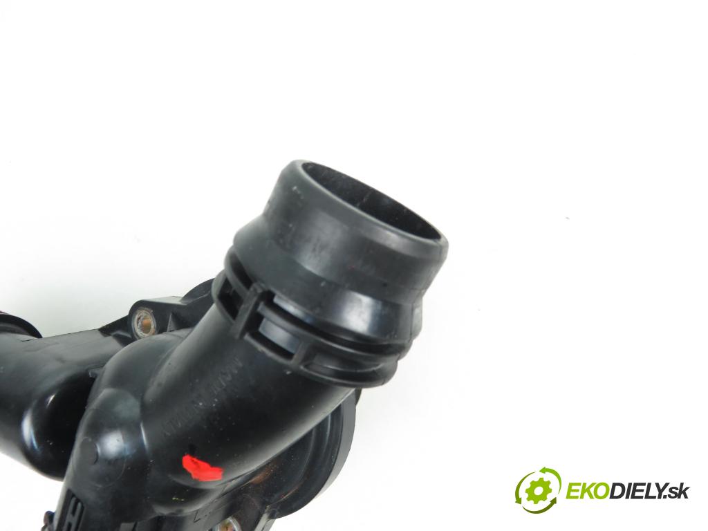 BMW X5 (E53) SUV 2001 2979,00 Obudowy termostatów 2979,00 obal termostatu  (Termostaty)