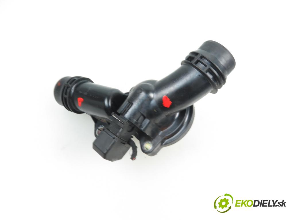 BMW X5 (E53) SUV 2001 2979,00 Obudowy termostatów 2979,00 obal termostatu  (Termostaty)