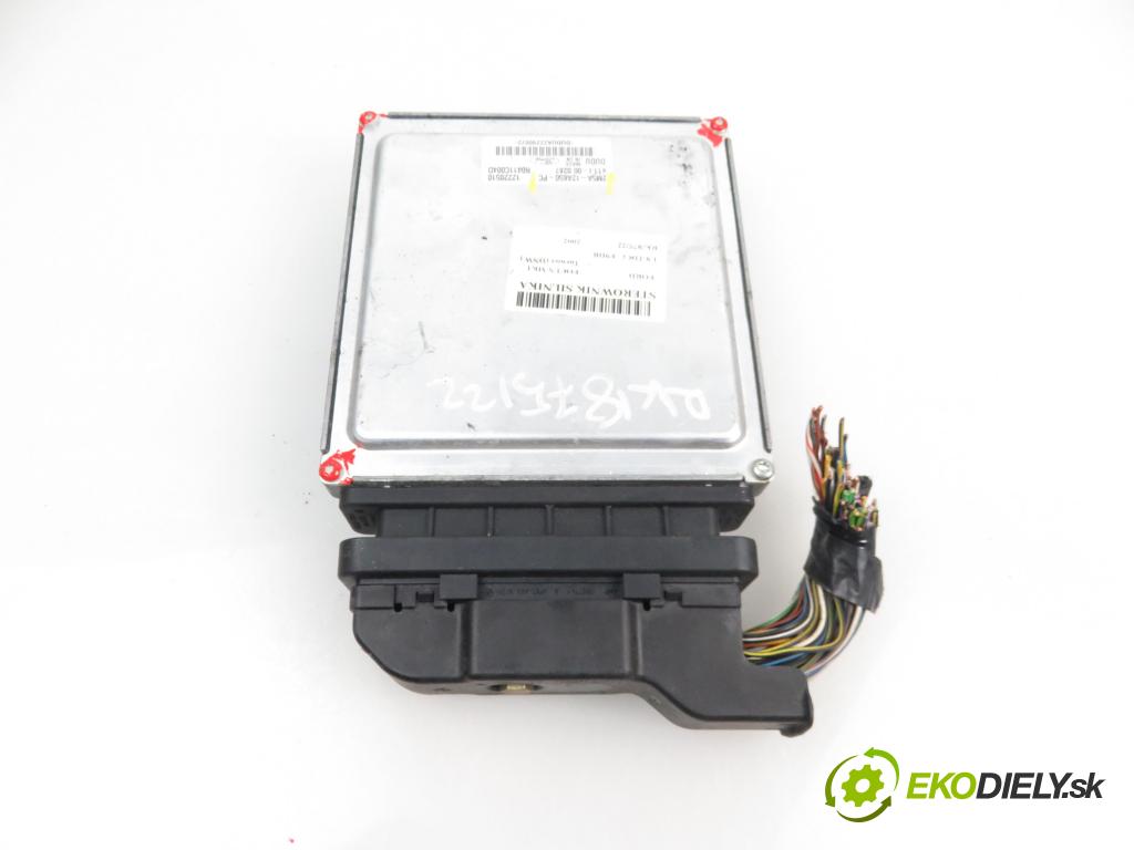 FORD FOCUS Turnier (DNW) KOMBI 2002 1753,00 Sterowniki silnika 1753,00 Riadiaca jednotka Motor 2M5A12A650PC
