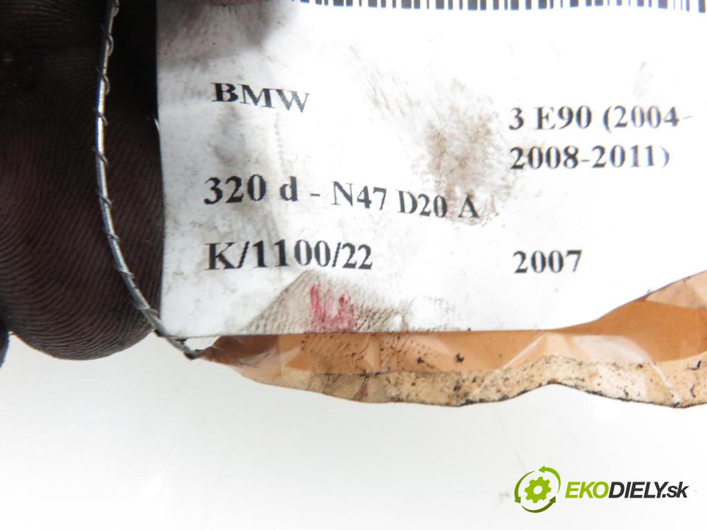 VW PASSAT B6 Variant (3C5) KOMBI 2005 1968,00 Części 1968,00 Webasto 1K0815065R (Webasto ohřívače)