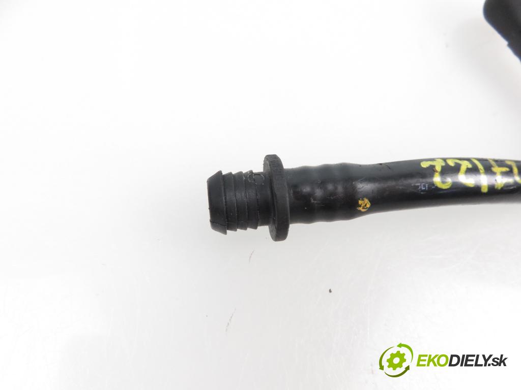 AUDI A4 Avant (8D5, B5) KOMBI 1998 1896,00 Przewody hamulcowe 1896,00 RIADOK: do serva