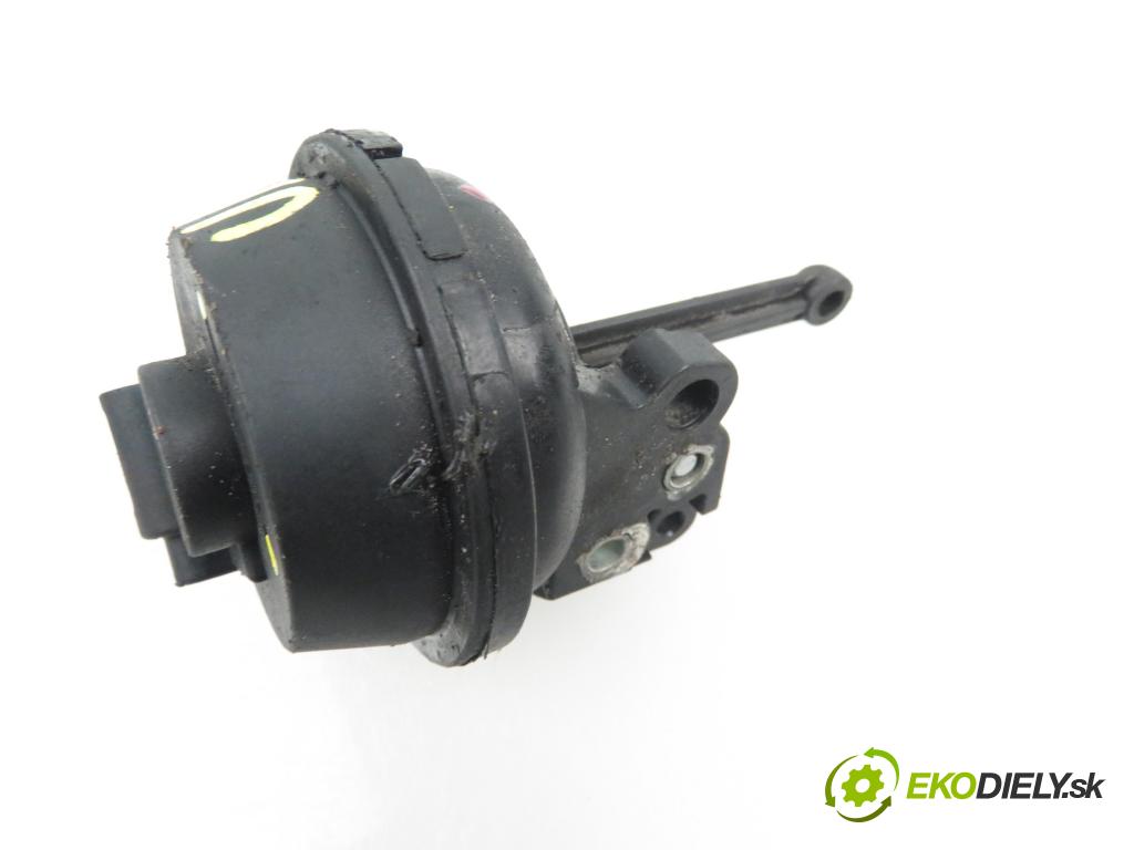 MERCEDES-BENZ KLASA S coupe (C215) COUPE 2000 225,00 CL 500 V8 306 - M 113.960 4966,00 BACZEK A1121410069