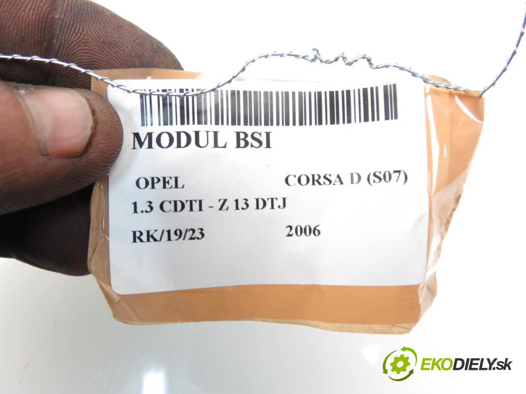 OPEL CORSA D (S07) HB 2006 1248,00 Skrzynki bezpieczników 1248,00 MODUL BSI 1314224