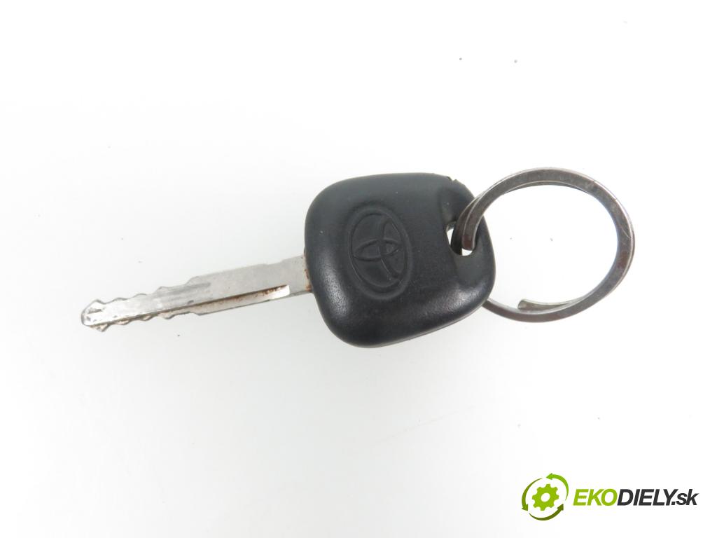 TOYOTA COROLLA (_E12_) HB 2003 1398,00 Stacyjki 1398,00 spinačka 45020024 (Spínacie skrinky a kľúče)