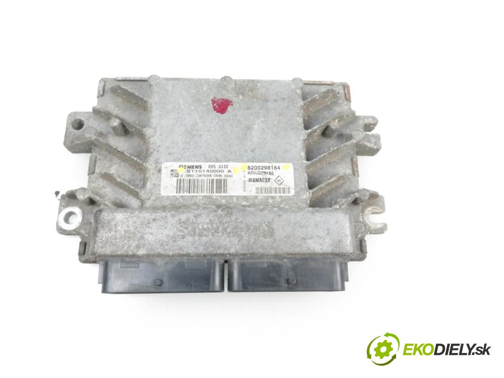 RENAULT MEGANE I Classic (LA0/1_) SEDAN 2003 1390,00 Sterowniki silnika 1390,00 Riadiaca jednotka Motor S110140000A;8200298164