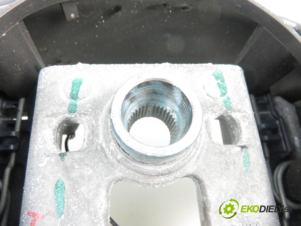 CHEVROLET EQUINOX SUV 2005 3350,00 Kierownice 3350,00 Volant  (Volanty)