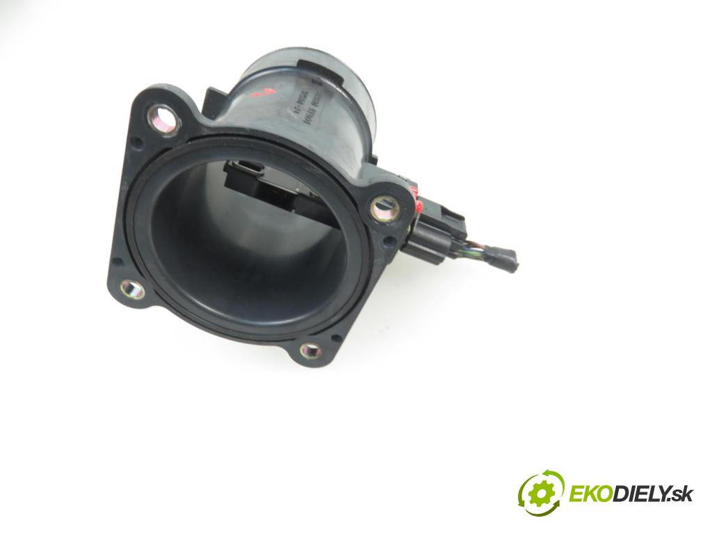 NISSAN SENTRA V (B15) SEDAN 2005 1769,00 Przepływomierze 1769,00 váha vzduchu vzduchu AFF70M38