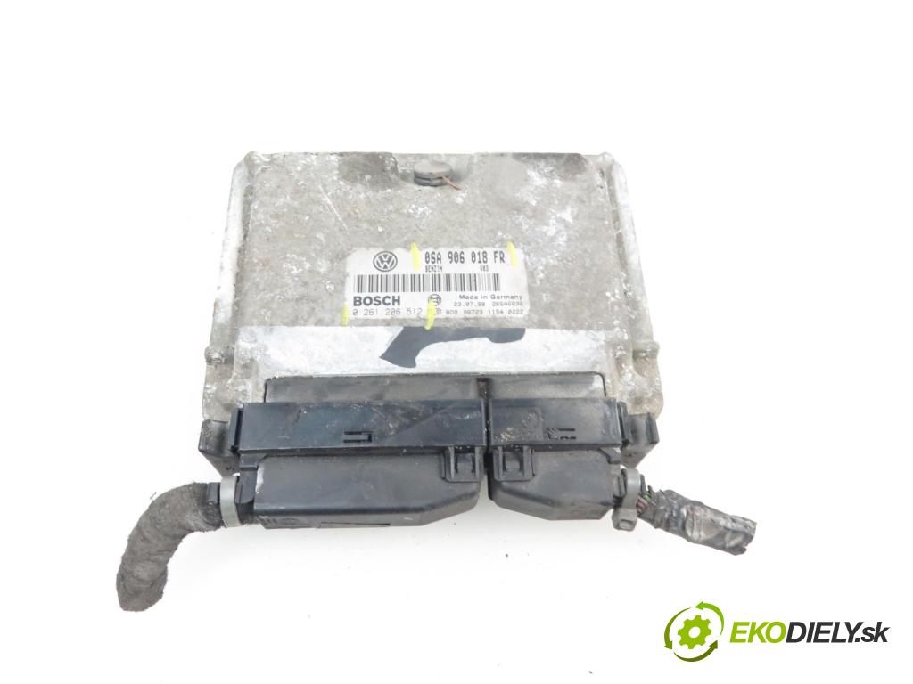 SEAT TOLEDO II (1M2) SEDAN 2000 1781,00 Sterowniki silnika 1781,00 Riadiaca jednotka Motor 06A906018FR;0261206512