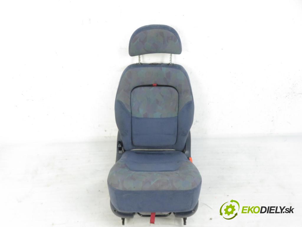 FORD GALAXY (WGR) MINIVAN 1998 1896,00 Fotele, kanapy 1896,00 Sedadlo 2 RIADOK: pravy