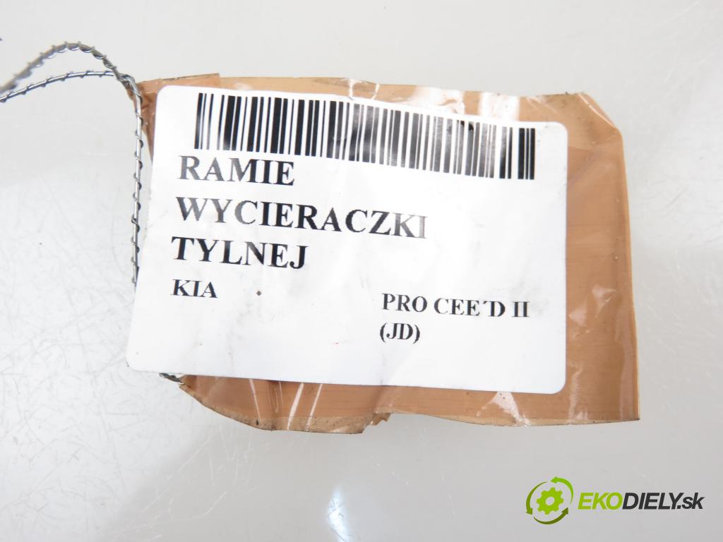 KIA PRO CEE´D (JD) HB 2014 1582,00 Ramiona wycieraczek 1582,00 RAMENO: stěrače zadní část