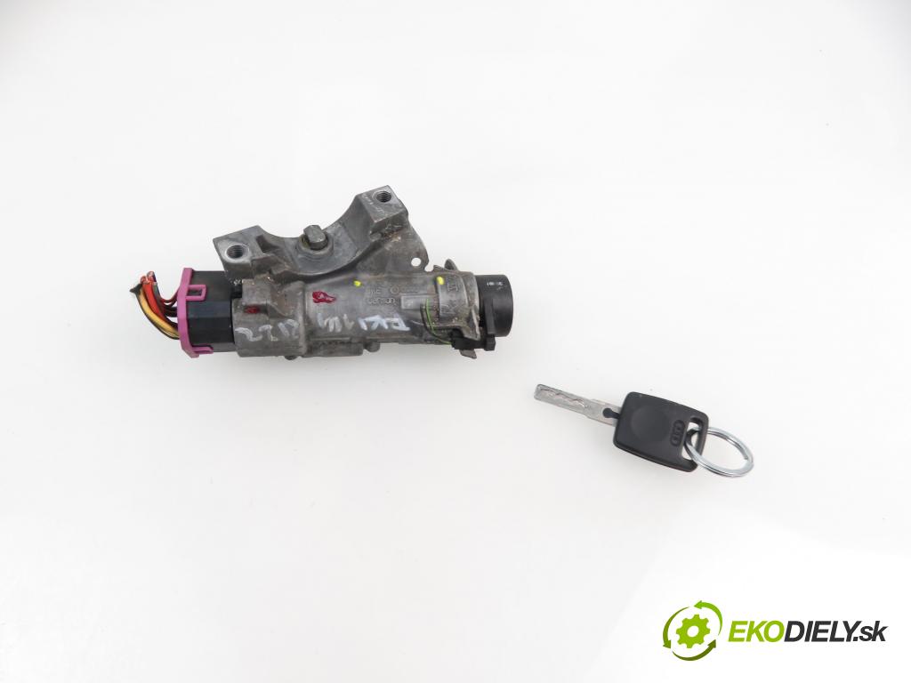 AUDI A6 (4B2, C5) SEDAN 2000 2496,00 Stacyjki 2496,00 spinačka 4B09058510 (Spínacie skrinky a kľúče)