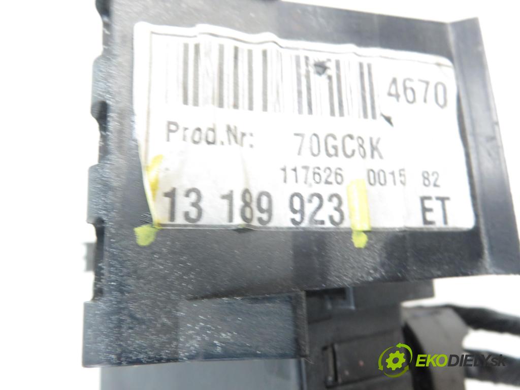 OPEL VECTRA C Kombi (Z02) KOMBI 2005 1910,00 Skrzynki bezpieczników 1910,00 MODUL BSI 532150018;13189923