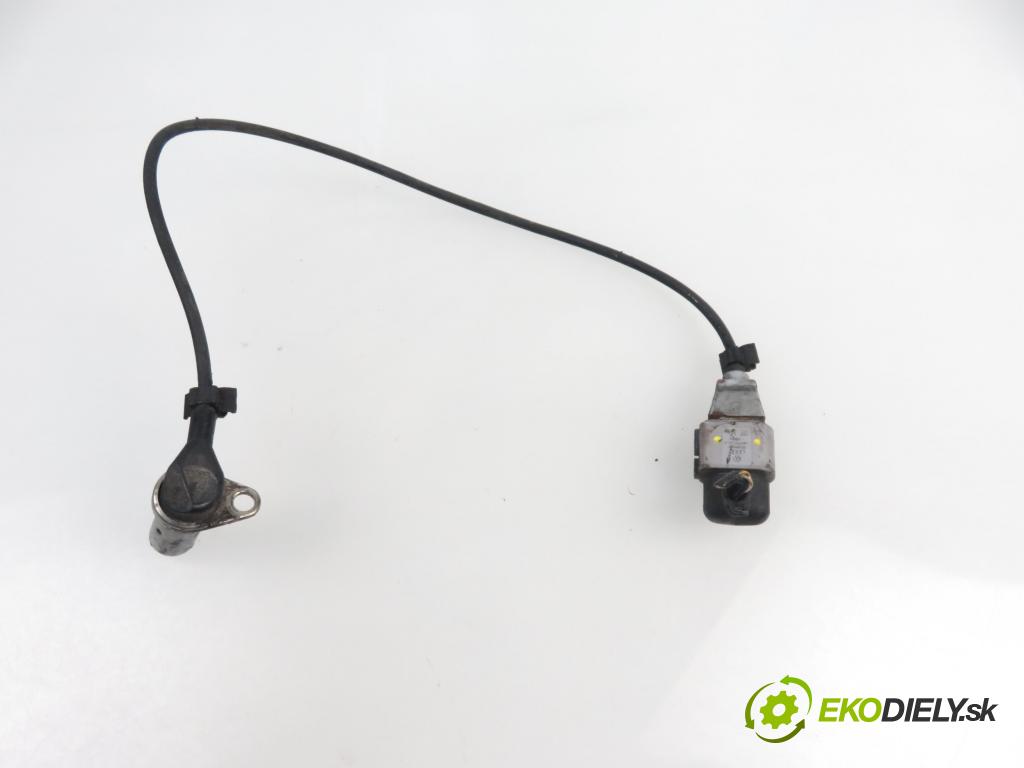SKODA OCTAVIA I Combi (1U5) KOMBI 1998 1896,00 Czujniki położenia wału korbowego 1896,00 snímač polohy Vačkového hřídele / kliky klikového 038907319A