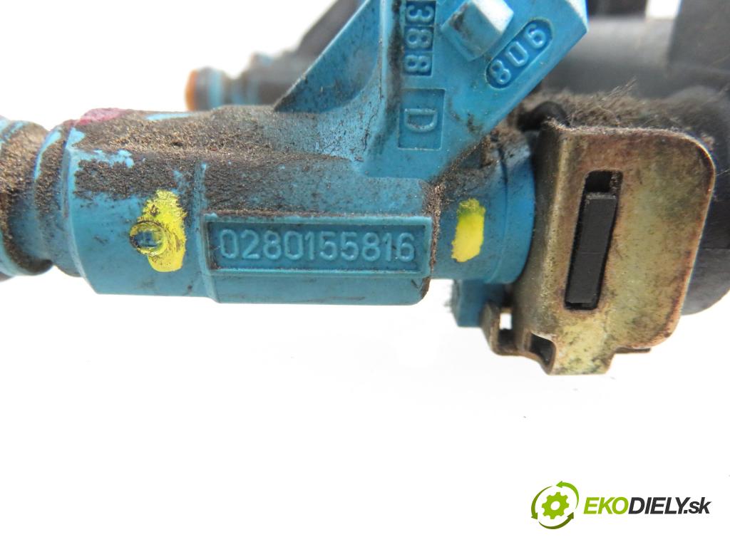 FIAT SIENA (178_) / ALBEA SEDAN 2004 1242,00 Listwy wtryskowe 1242,00 Lišta vstrekovacia 0280151;0280155816 (Vstrekovacie lišty)