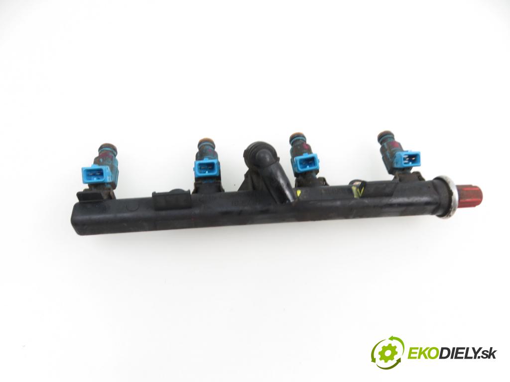 FIAT SIENA (178_) / ALBEA SEDAN 2004 1242,00 Listwy wtryskowe 1242,00 Lišta vstrekovacia 0280151;0280155816 (Vstrekovacie lišty)
