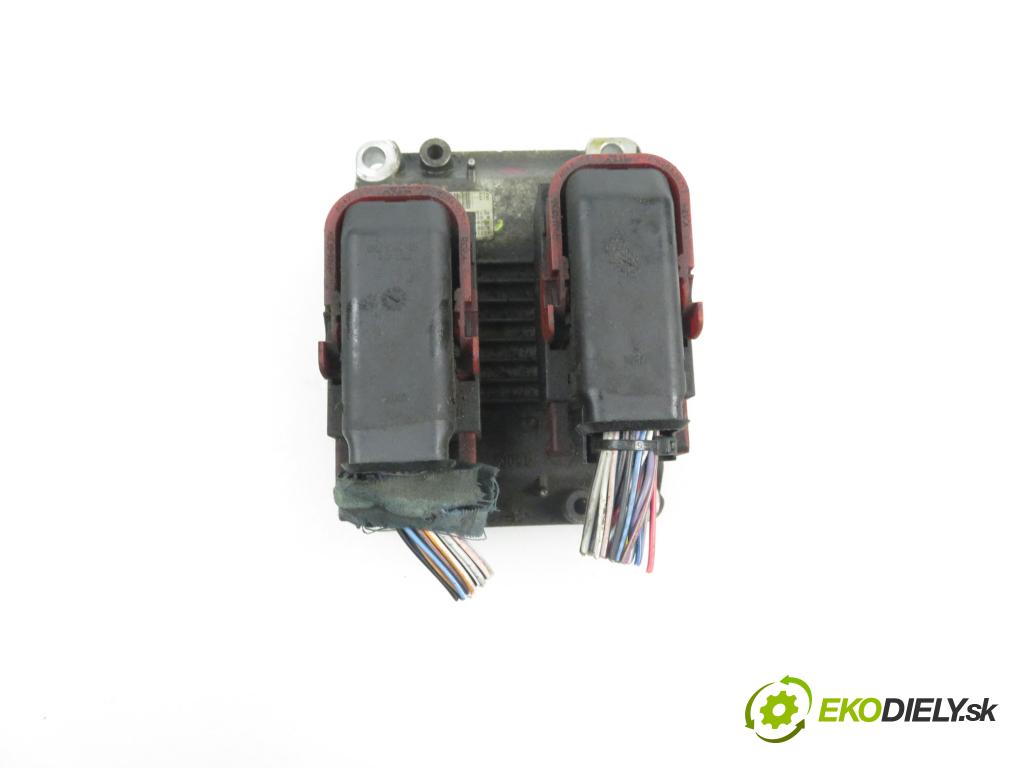 FIAT SIENA (178_) / ALBEA SEDAN 2004 1242,00 Sterowniki silnika 1242,00 Riadiaca jednotka Motor 0261207490;1039S01950