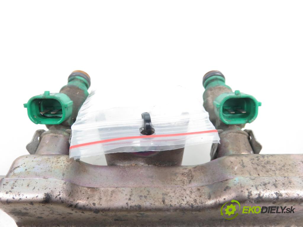 NISSAN SENTRA V (B15) SEDAN 2005 1769,00 Listwy wtryskowe 1769,00 Lišta vstrekovacia 0280156159;166004Z800 (Vstrekovacie lišty)