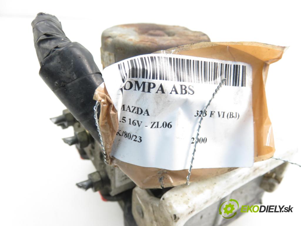 MAZDA 323 F VI (BJ) HB 2000 1498,00 Sterowniki ABS 1498,00 Pumpa ABS BJ2E437A0;2056546 (Pumpy ABS)