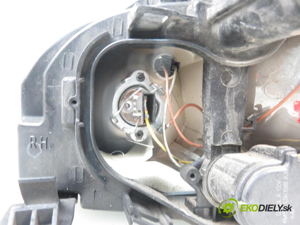 FORD FOCUS II Turnier (DA_, FFS, DS) KOMBI 2007 1753,00 Lampy przednie 1753,00 Svetlo PP 4M5113W029AD