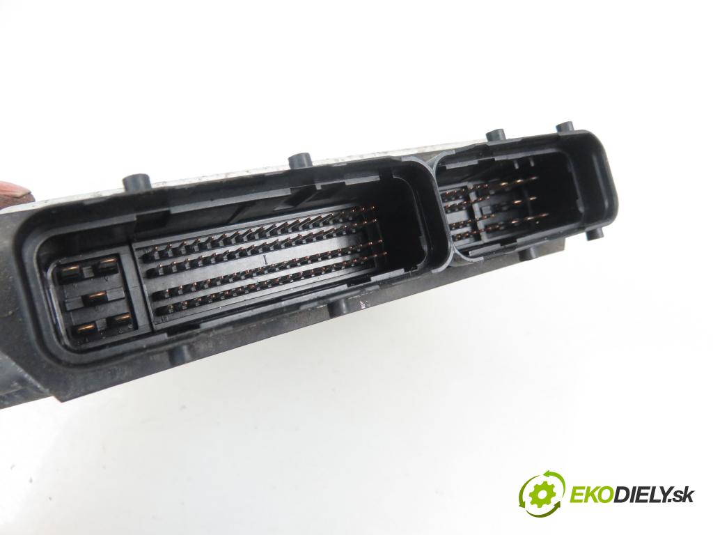 CITROEN C1 (PM_, PN_) HB 2012 998,00 Sterowniki silnika 998,00 Riadiaca jednotka Motor 0261S04462; 896610H060