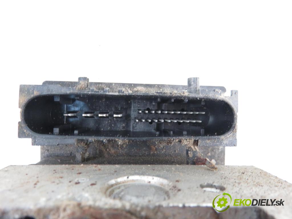 HYUNDAI i30 (FD) HB 2008 1396,00 Sterowniki ABS 1396,00 Pumpa ABS 0265800639; 0265231956; 589202L300 (Pumpy ABS)